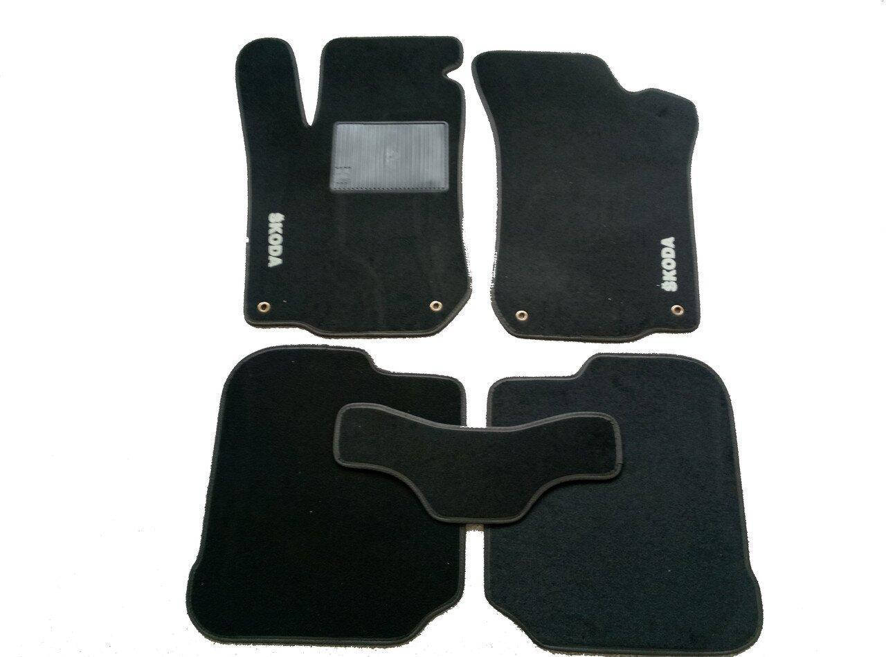 

Текстильные коврики в салон на Skoda Octavia 1996- Черные, Черный