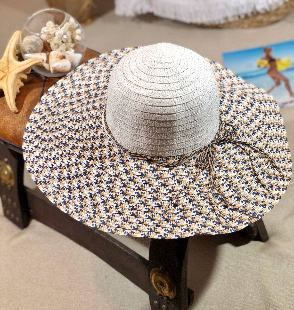 

Легкая летняя пляжная женская шляпа разноцветная черный