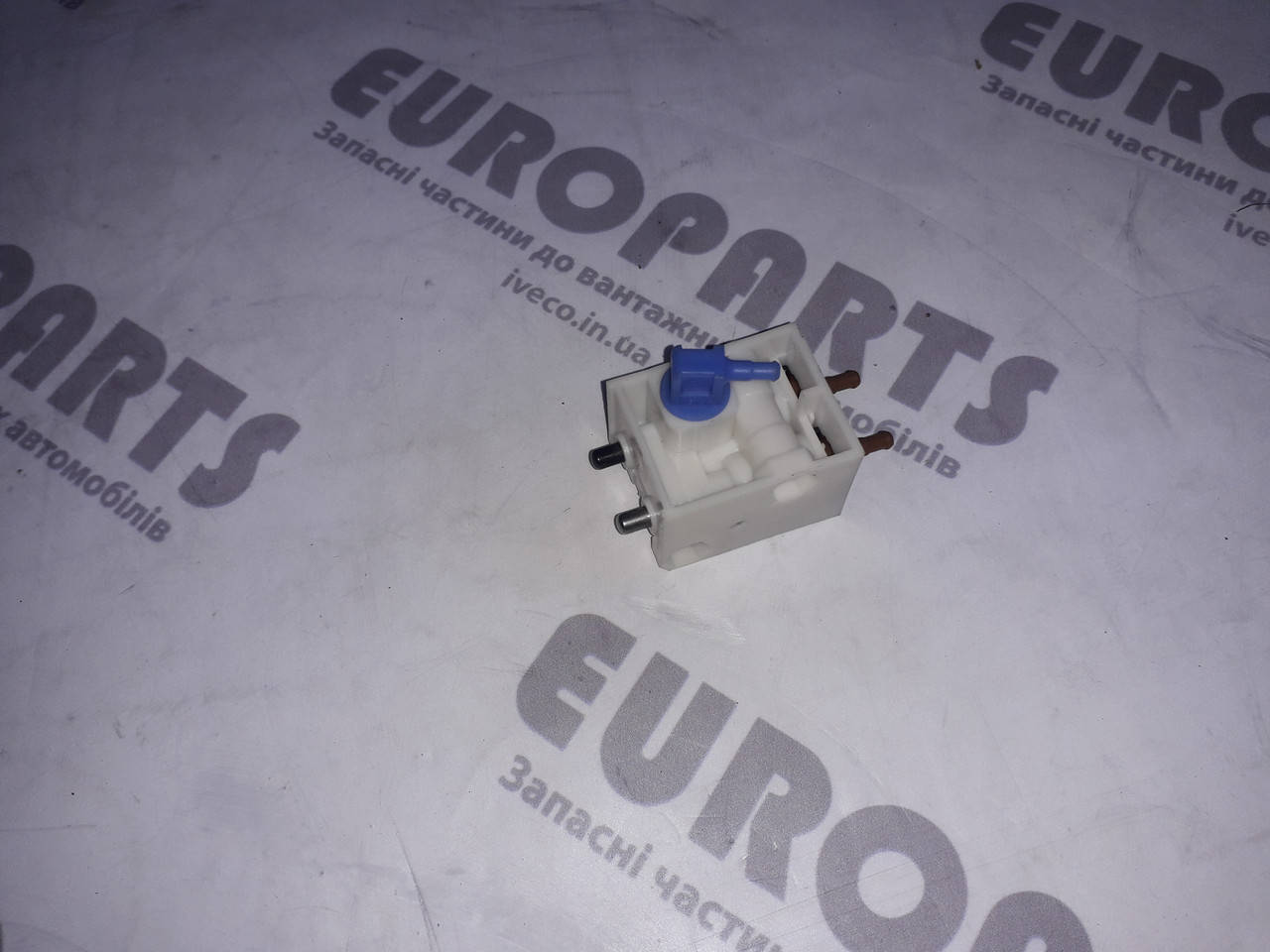 

93161391 ремкомплект кнопки регилировки сиденья Ивеко Iveco Eurotech EuroStar Eurotrakker EuroCargo