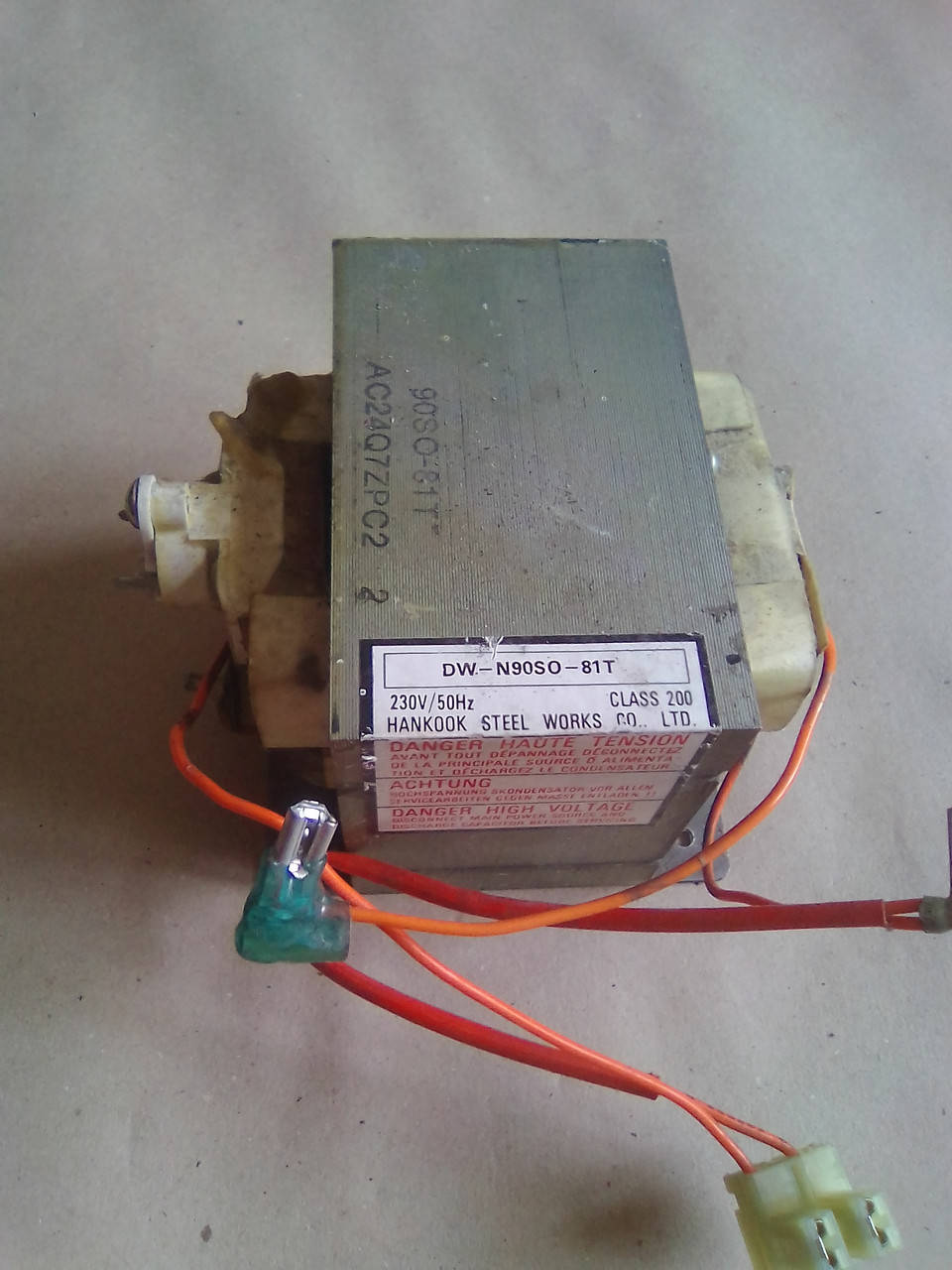 

Трансформатор к микроволновке DW-N90S0-81T б / у , трансформатор для микроволновки , для микроволно печи
