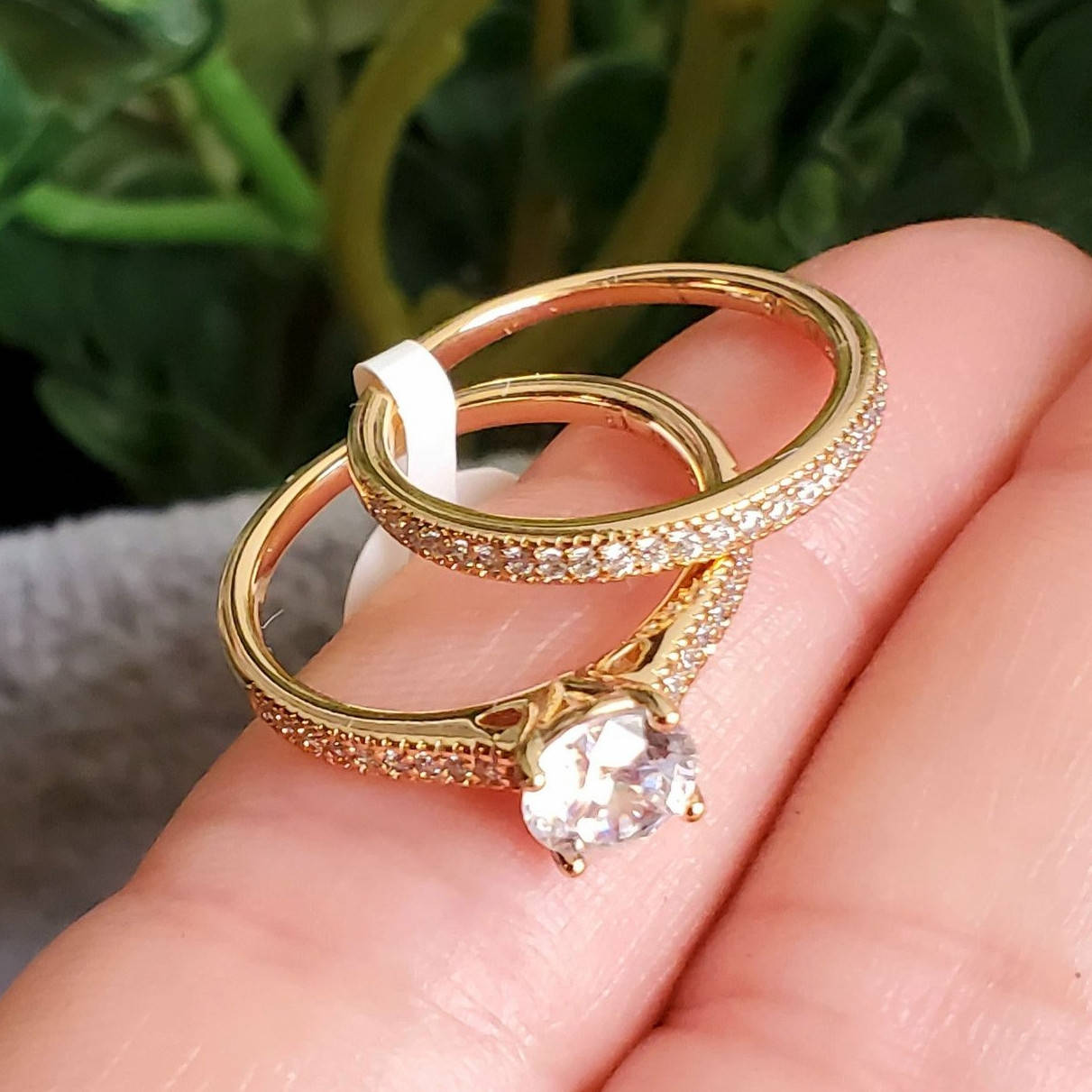 

Кольца Xuping 2шт размеры:18,19 медицинское золото позолота 18К 8387