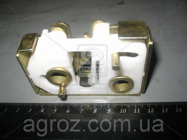 

Механизм дверного замка наружный правый (шоколадка) ГАЗЕЛЬ 3302-6105484