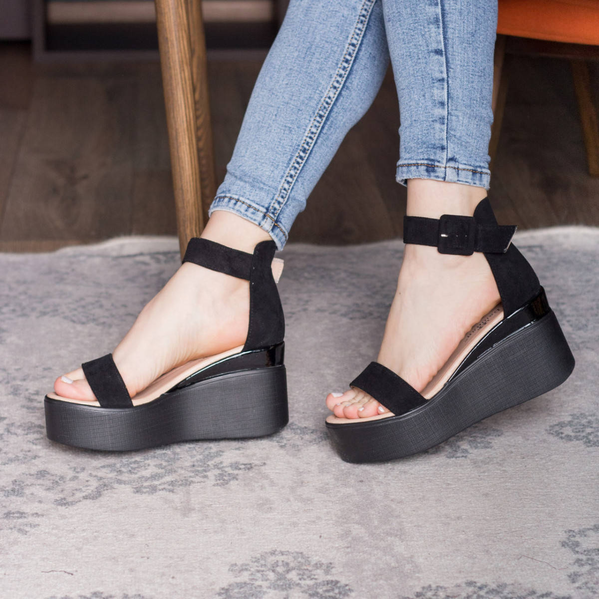 

Женские босоножки Fashion Babee 2747 38 размер 24,5 см Черный