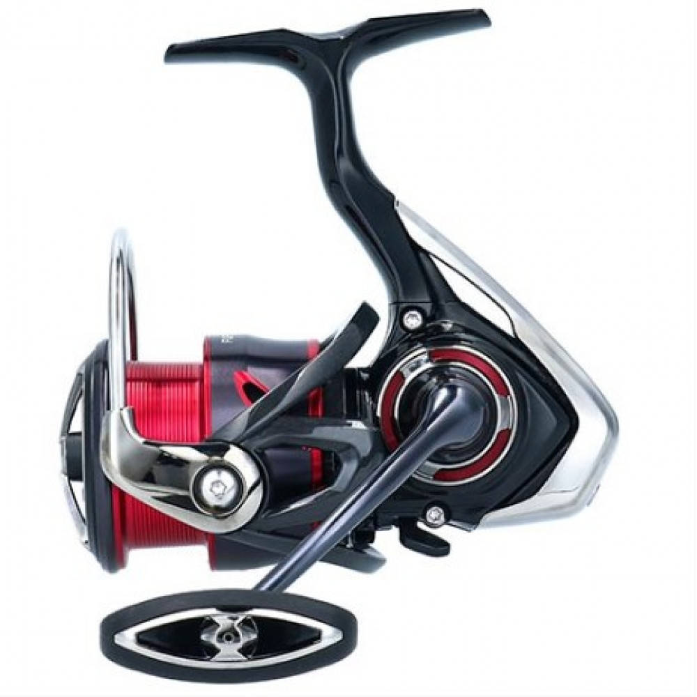 

Катушка Daiwa 20 Fuego LT 4000-C