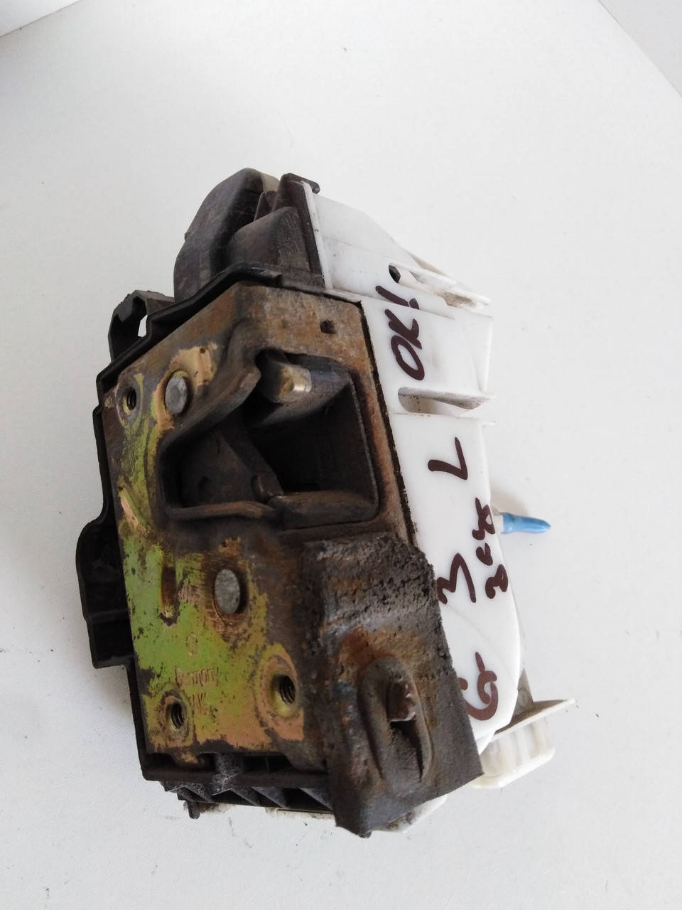 

Замок двери задний левый Volkswagen Golf 3, Vento, Гольф 3, Венто. 1H4839015G.