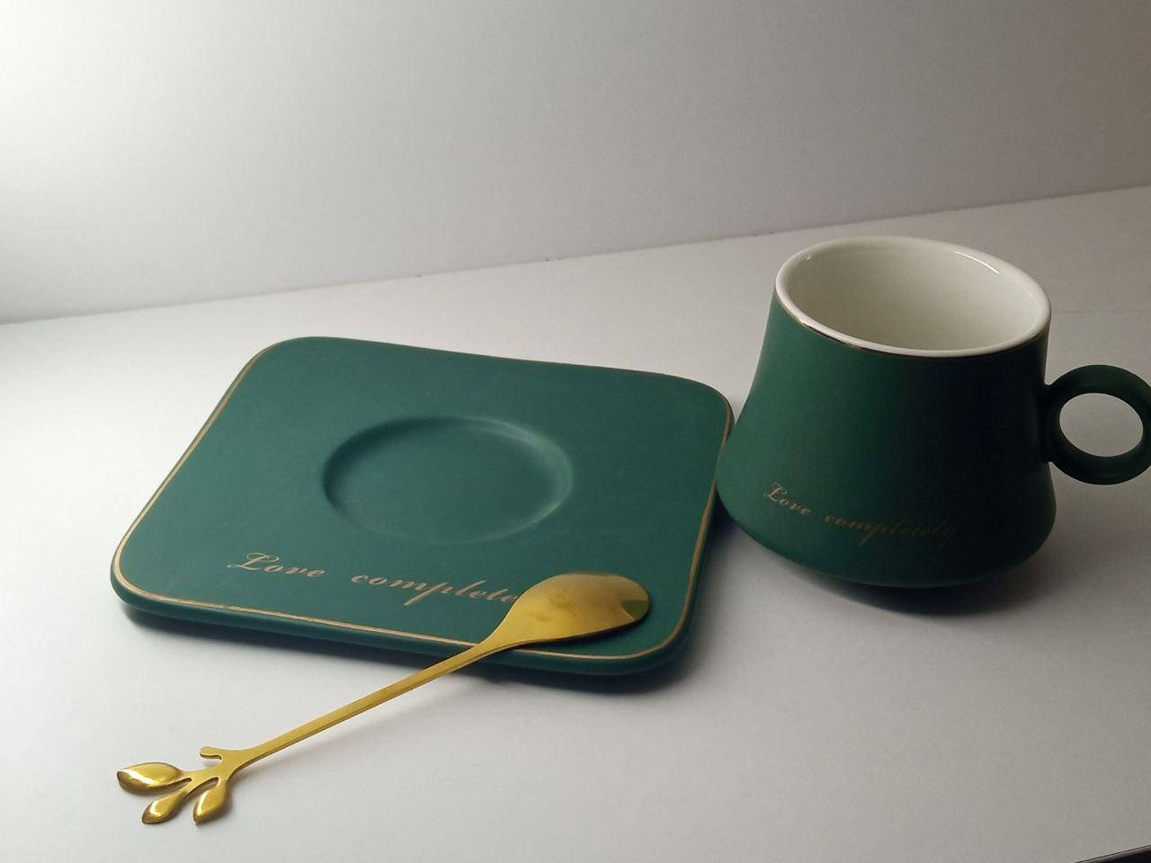 

Чашка с блюдцем и ложкой Автобиография 150 мл однотонная керамическая, Зелёный