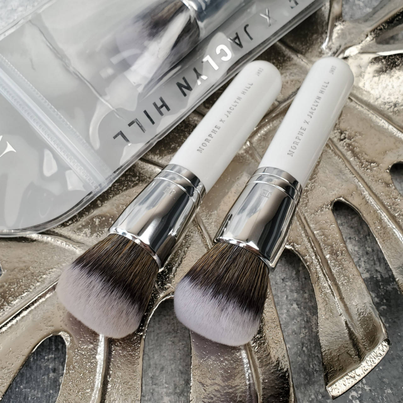 

Кисть для тональной основы Morphe x Jaclyn Hill JH 03