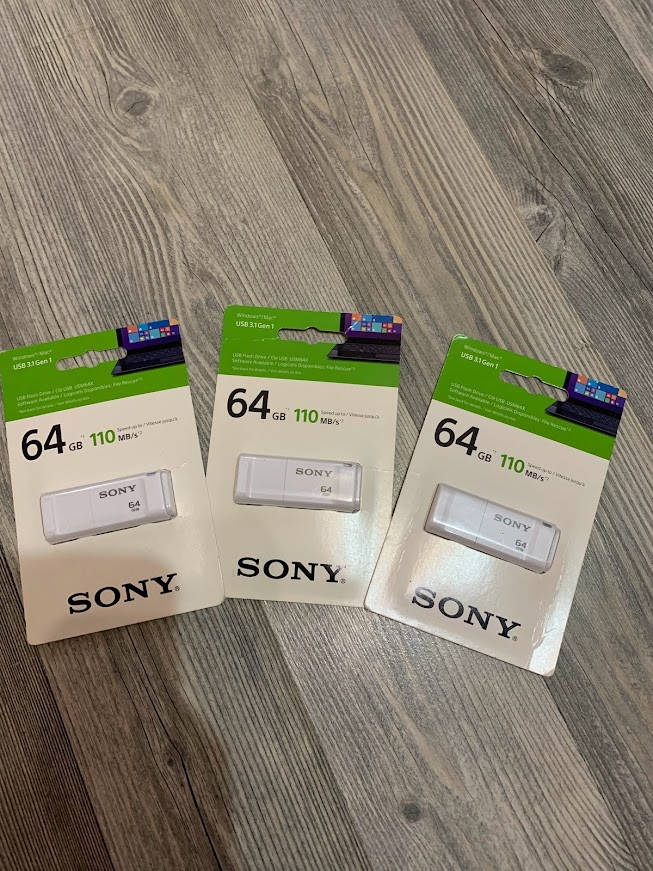 

Флешка USB Flash Sony Microvault X Series 64Gb USB 3.1 110Mb/s