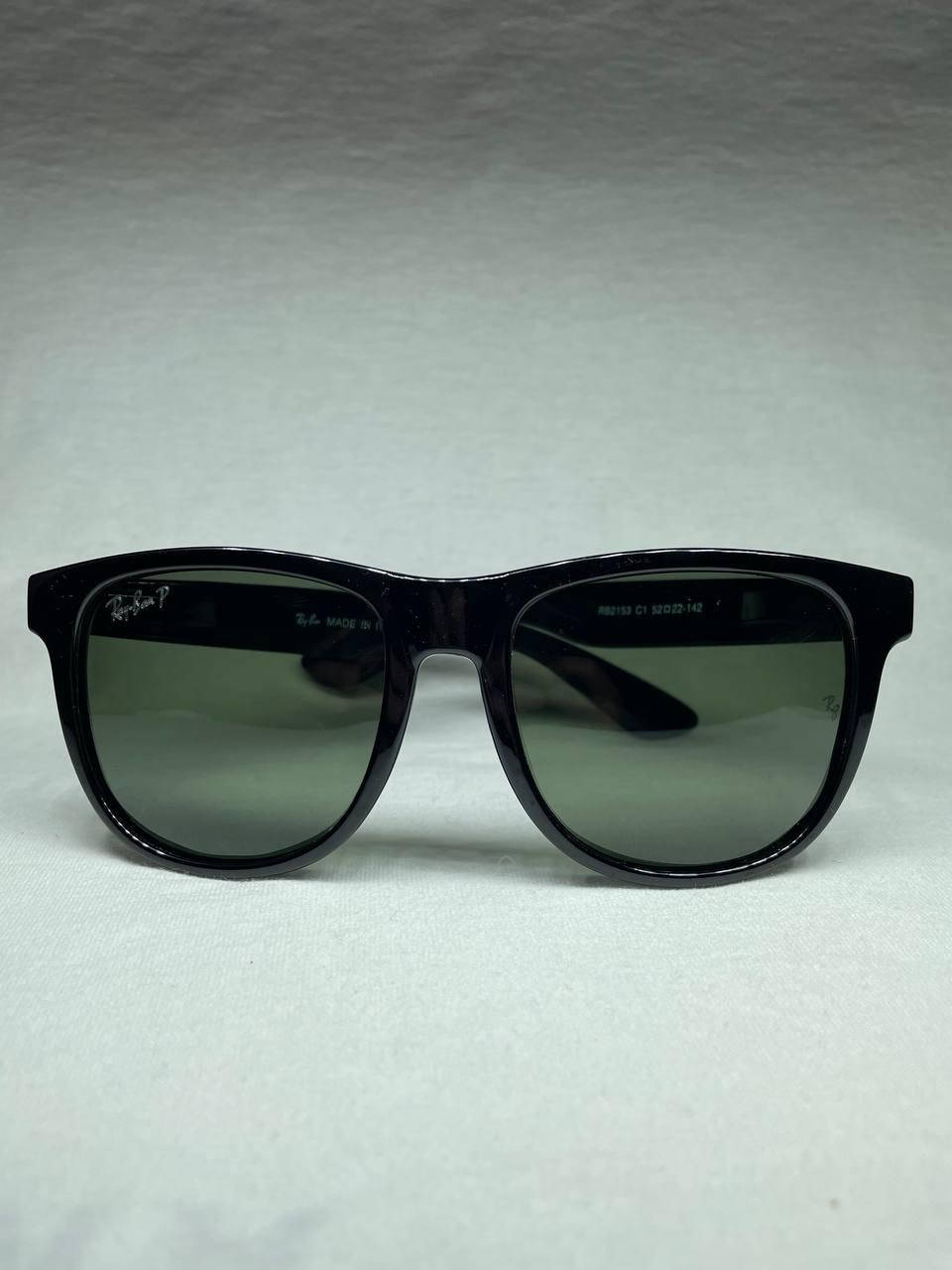 

Мужские солнцезащитные очки RayBan черные, Черный