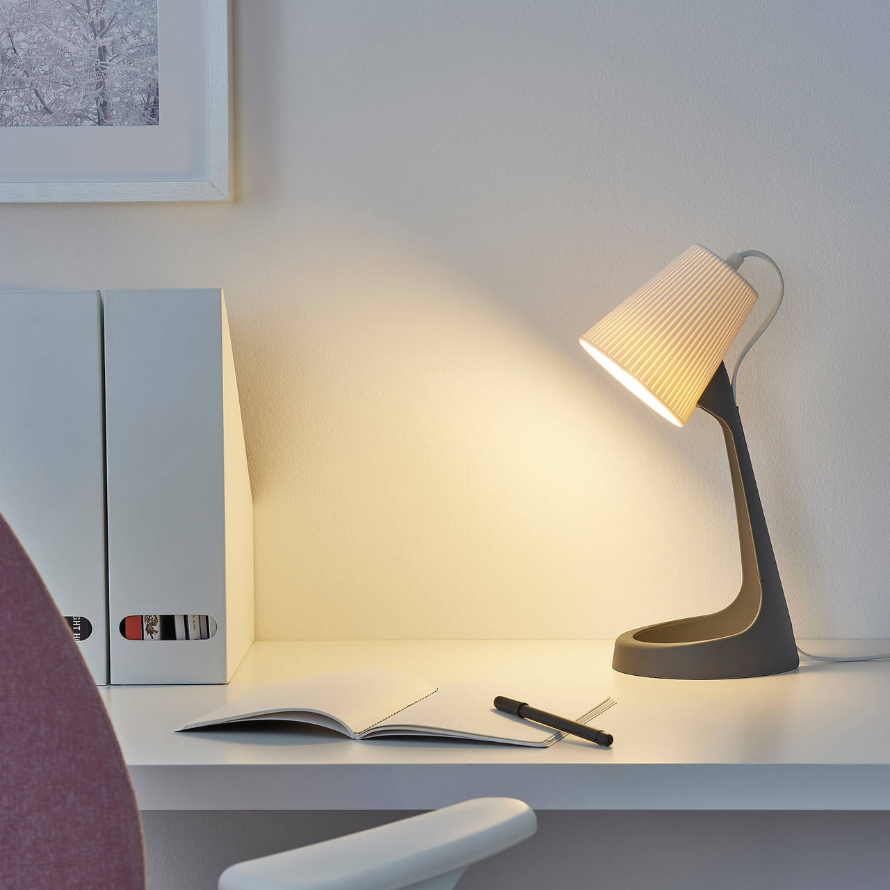 

Настольная лампа ikea SVALLET, Белый