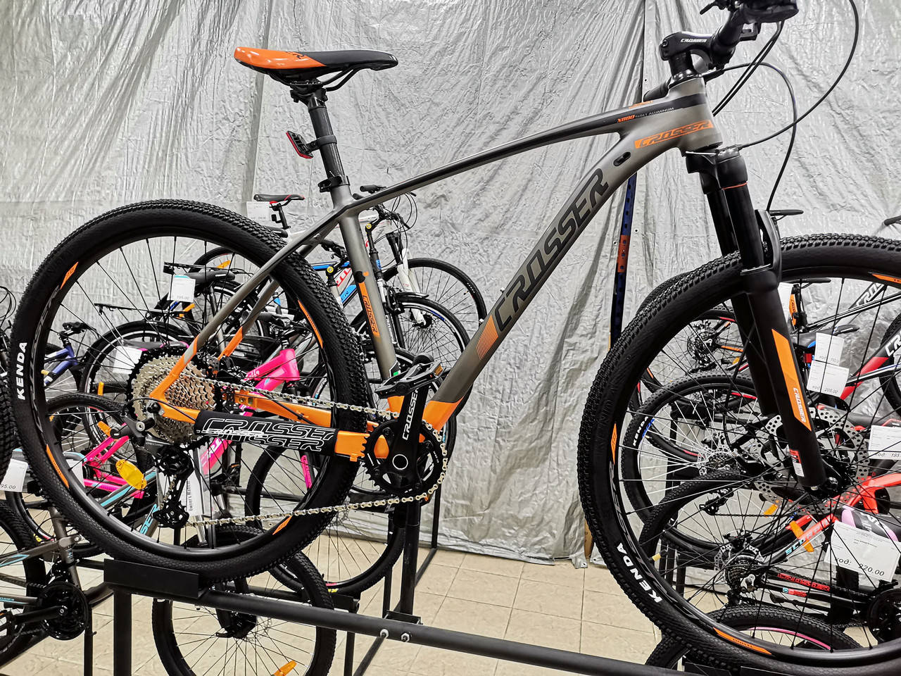 

Велосипед Crosser X880 29 Shimano DEORE 19 рама Product, Разные цвета