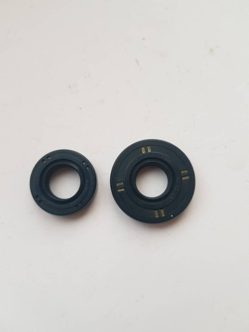 

Сальники коленвала для OLEO-MAC 937, 941С, 941CX ITAL (Турция)