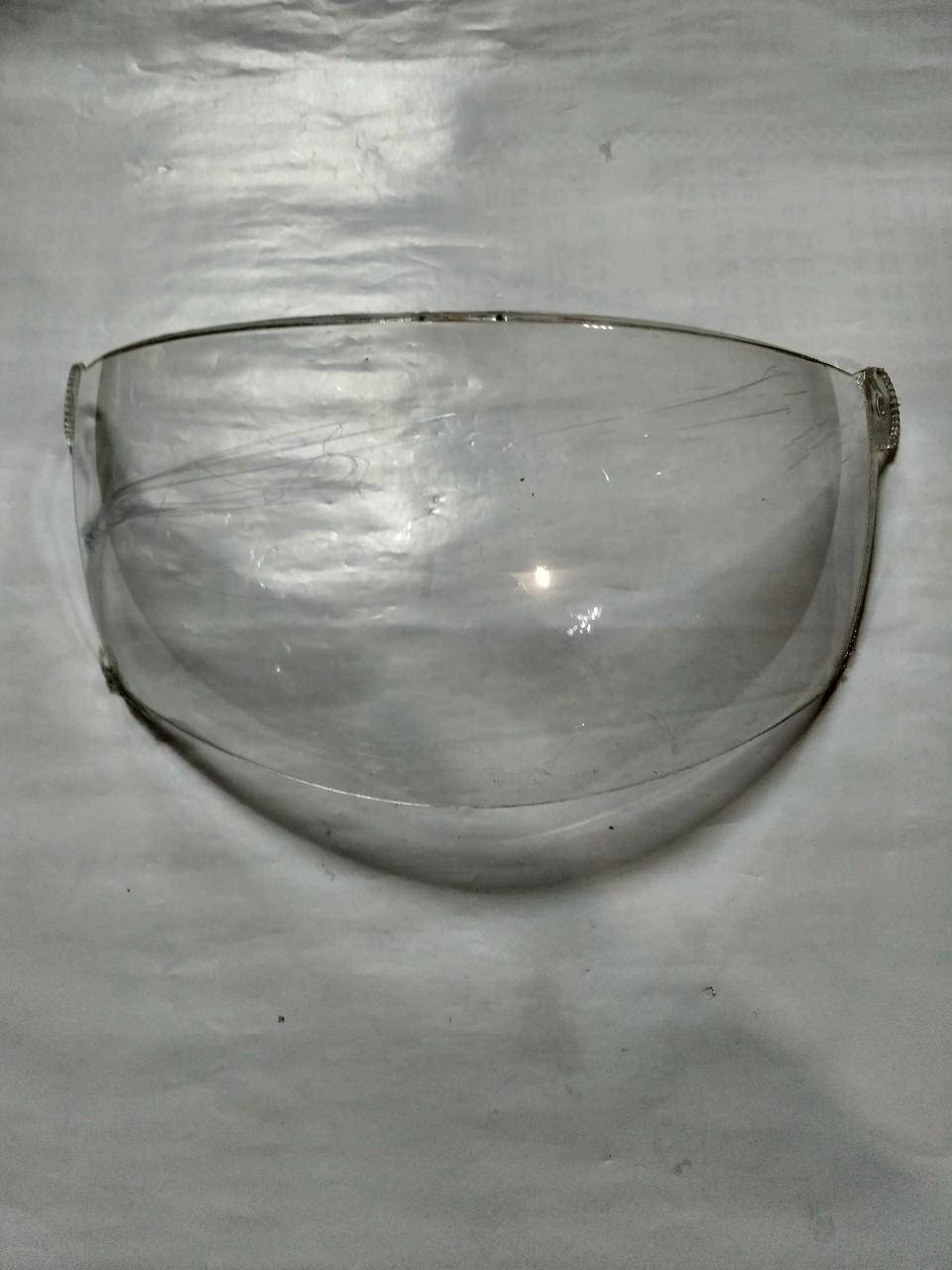 

Защитное стекло (визор) 40.5х14.5 для мотоциклетного шлема (Mototech Тайвань)