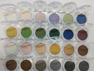 

Тени для век LA ROSA Professional Makeup diamond &matte eyeshadow ассорти одинарные LE-1101