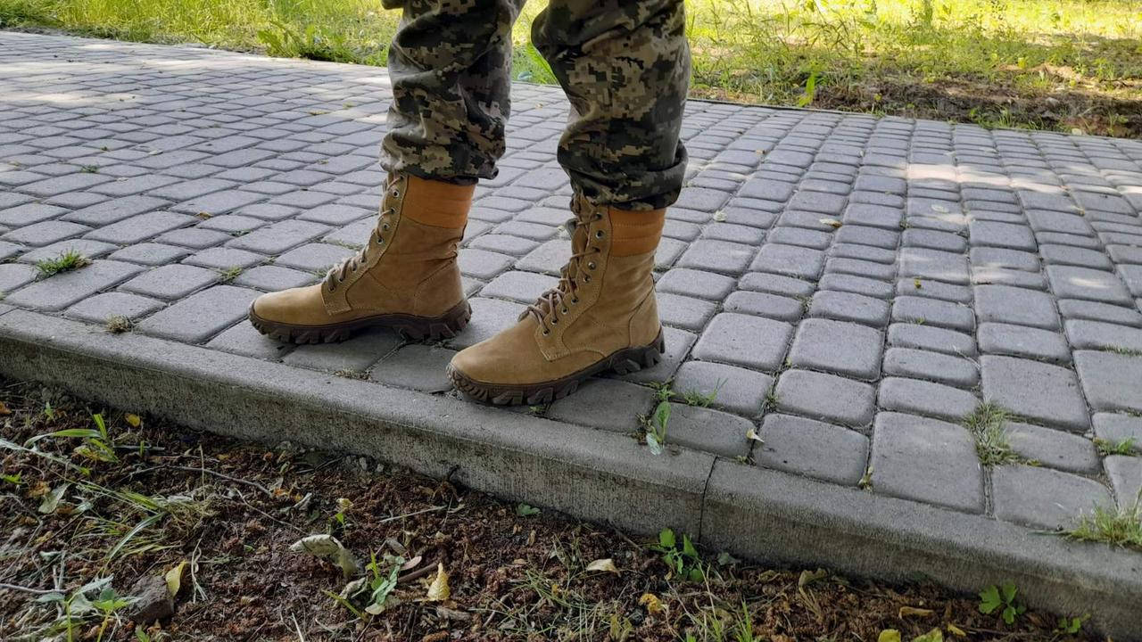 

Берци, берцы, военные обувь, військове взуття. Sports Shoes. 47, Бежевый