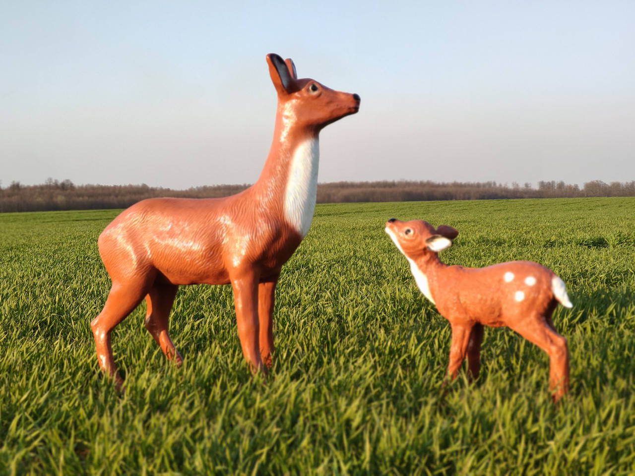 

Садовая фигура Олениха №1 и оленёнок., Коричневый