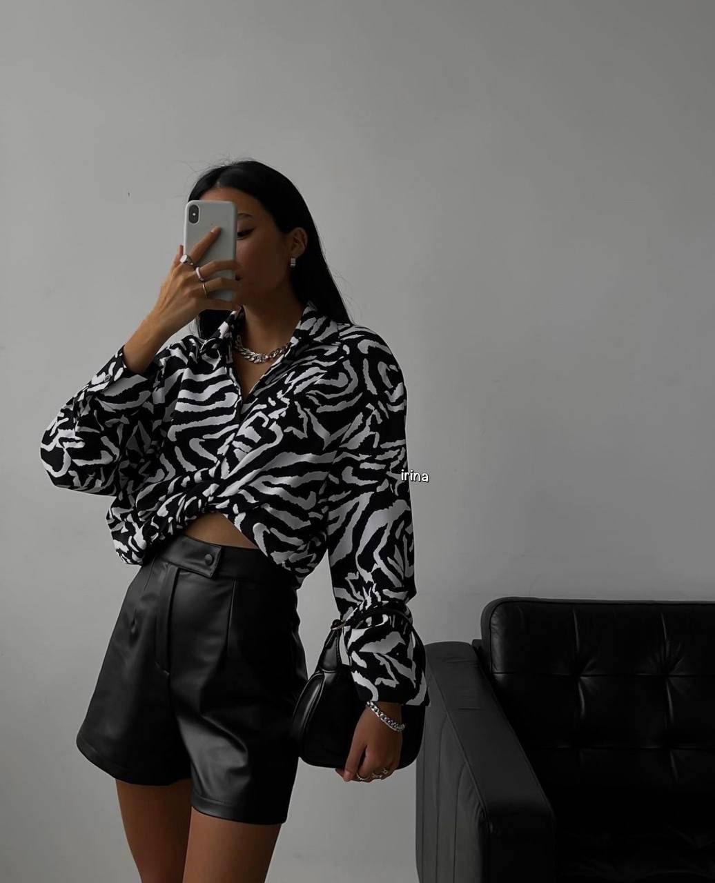 

Женская рубашка р: S-M; М-L, Разные цвета