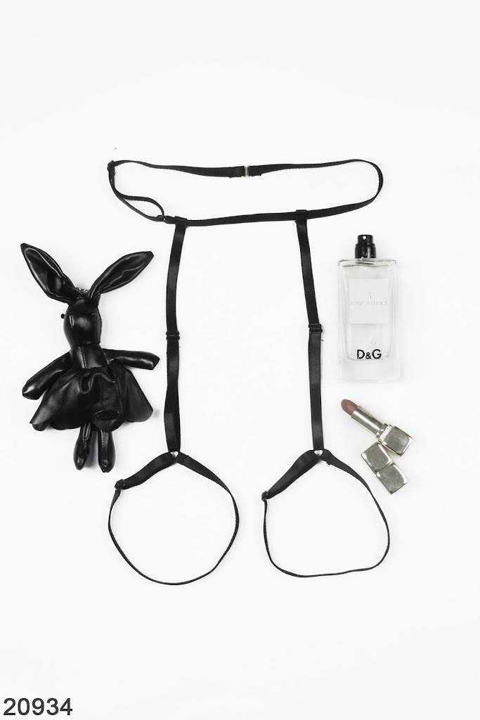 

Пикантная портупея на ноги, Черный