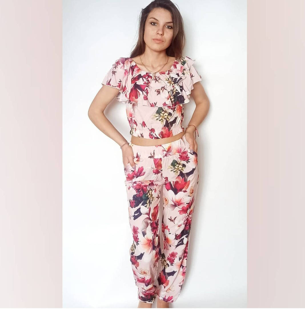 

Женский летний костюм двойка