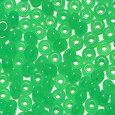 

412-10/0-02161 Бісер Чехія (алебастровий, трав'яний світлий)