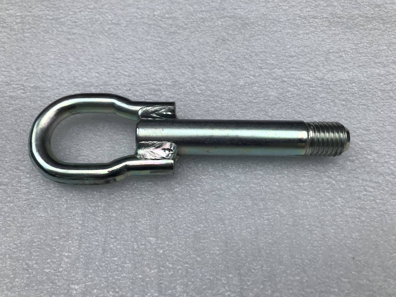 

Буксировочный крюк на Mazda 6 GH BBM450EJ0A (Мазда 6) 2008-2012