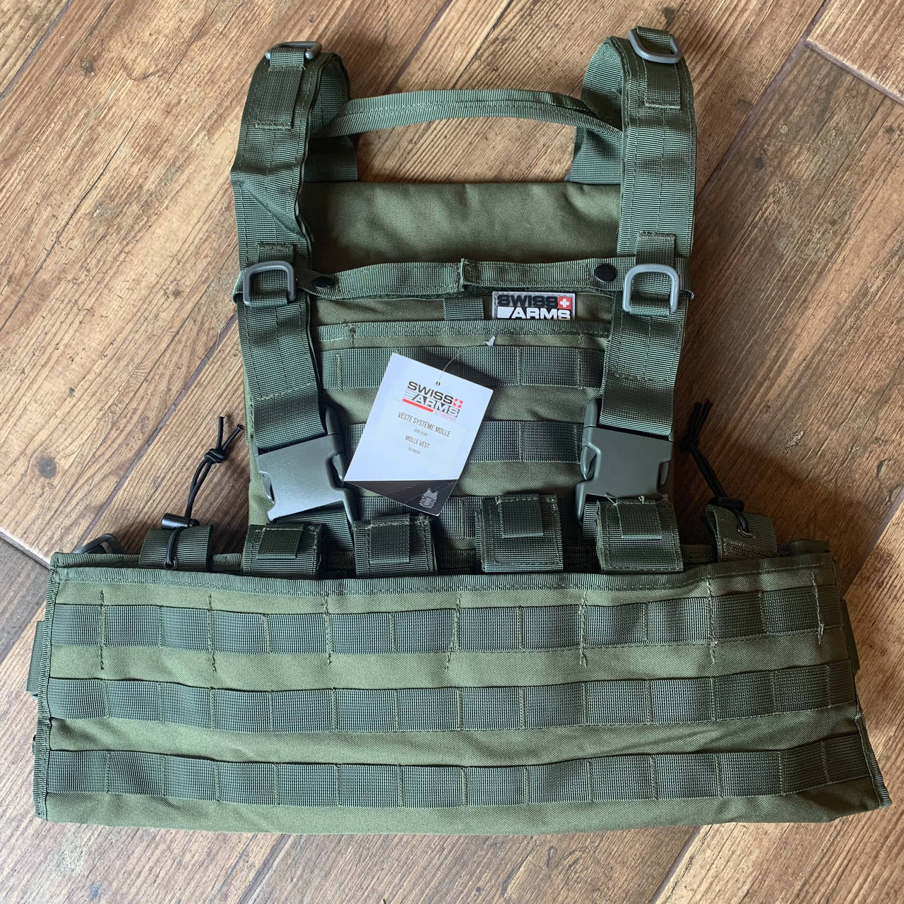 

Бронежилет 4+ Swiss Arms Швейцария олива