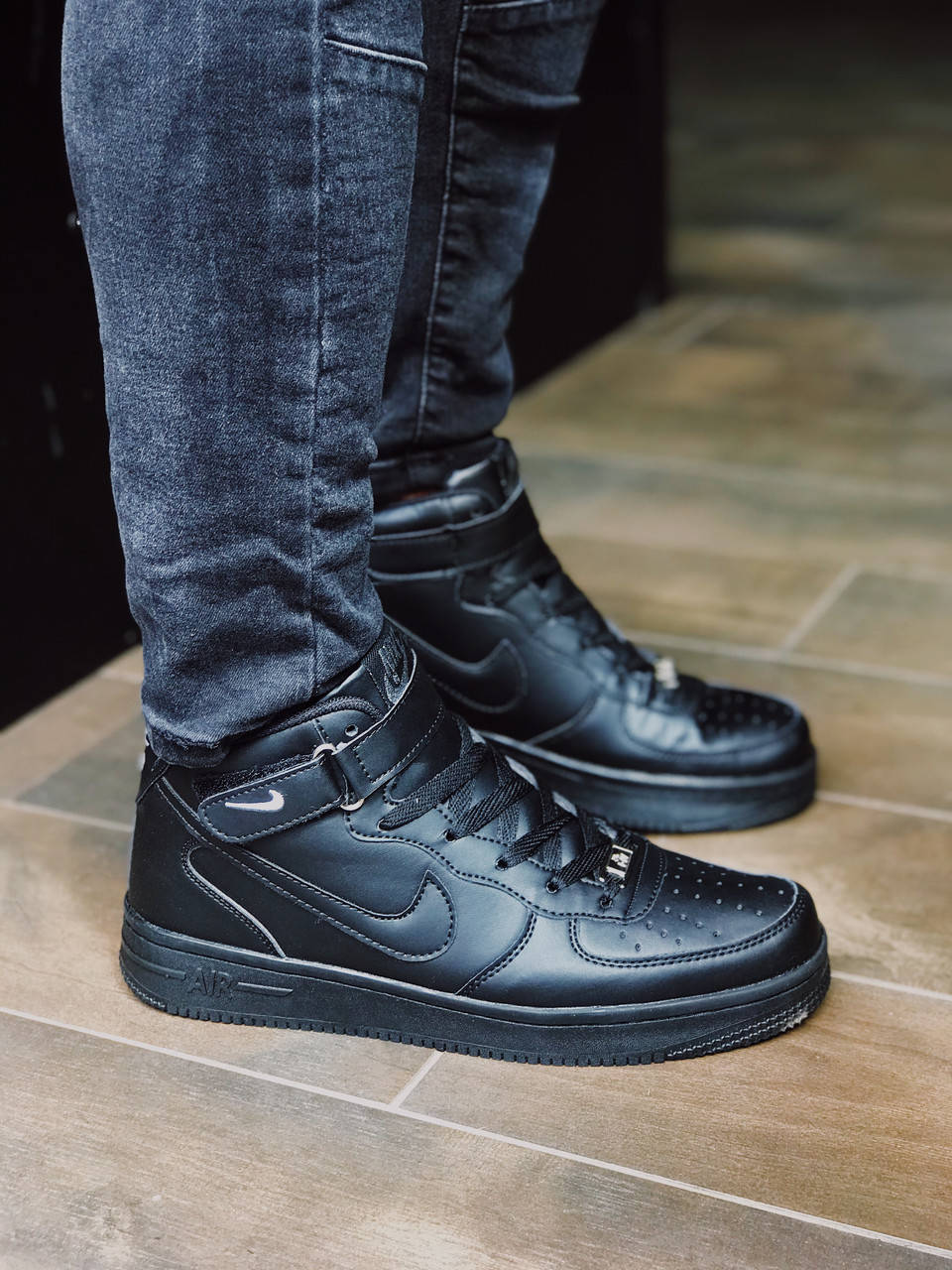 

Кроссовки Nike Air Force High Black высокие 43, Черный