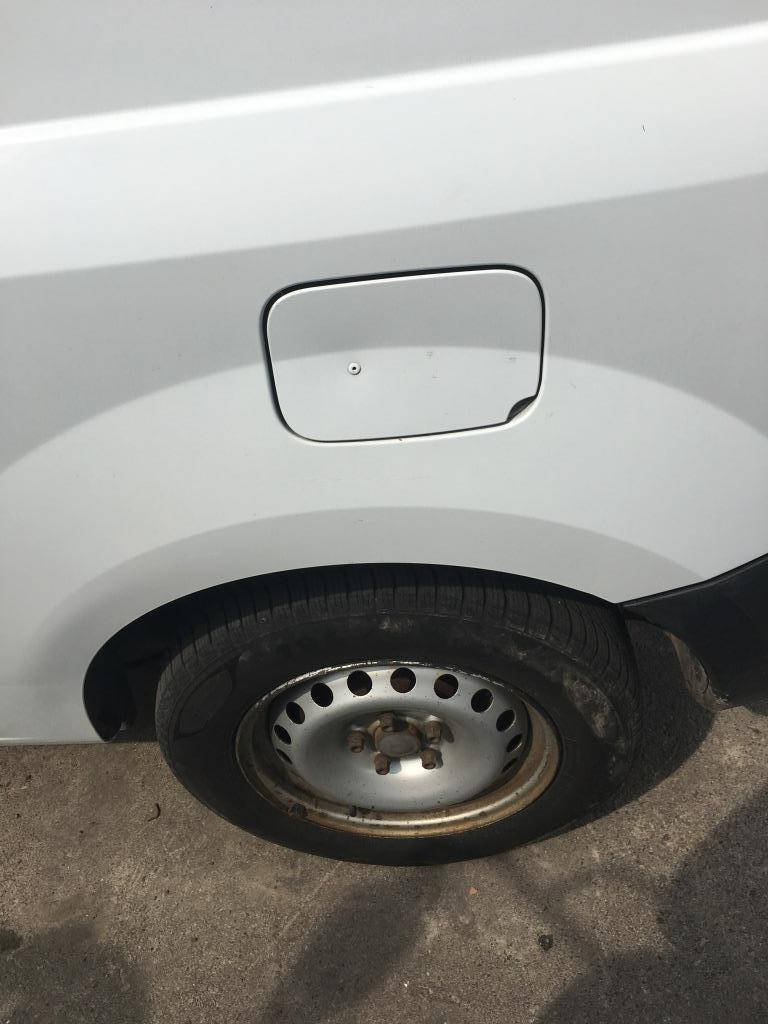 

Б/у Лючок бензобака Renault Kangoo II new Рено Кенго Канго Кангу 2008-2017 г.г.