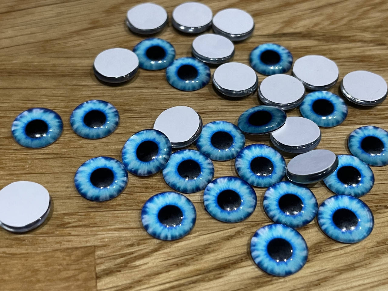 

Глазки №873 3Д (1.0см)