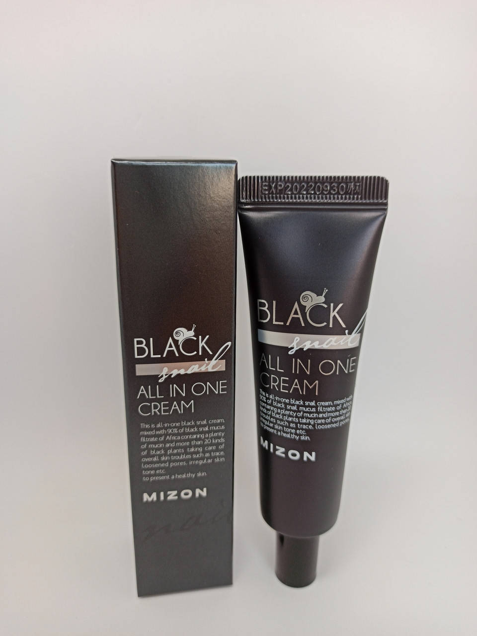 

MIZON Black Snail All In One Cream крем Премиум-класса на основе секреции Иберийской черной улитки