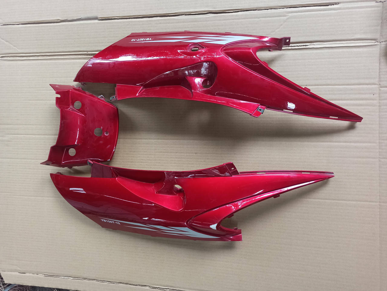 

Пластик боковая пара задняя Viper F1, F50 Victory Б.у