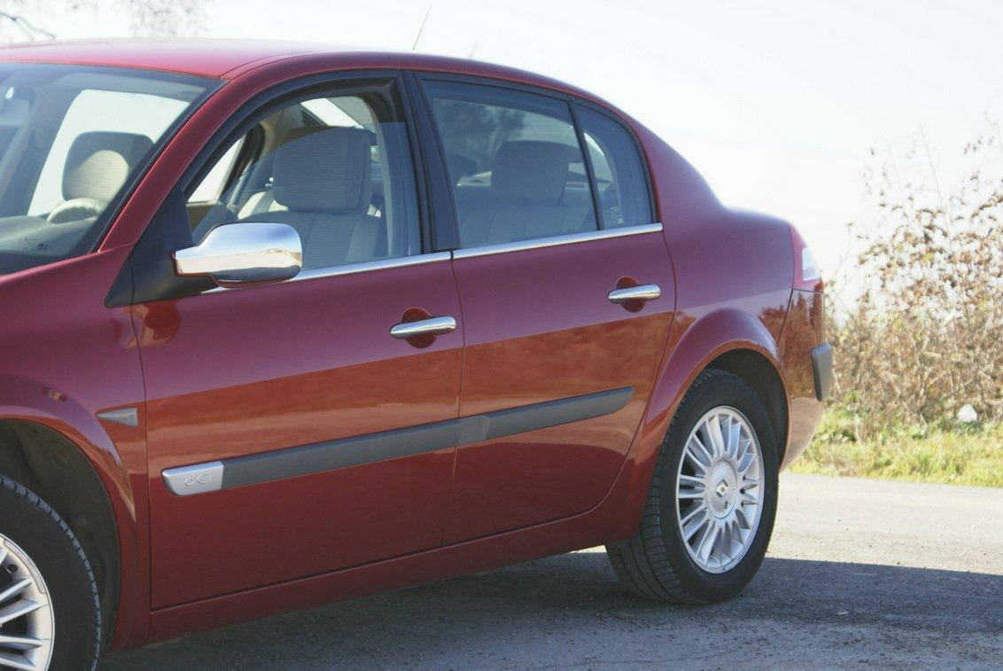 

Накладки на зеркала RENAULT MEGANE II (2004-2010)