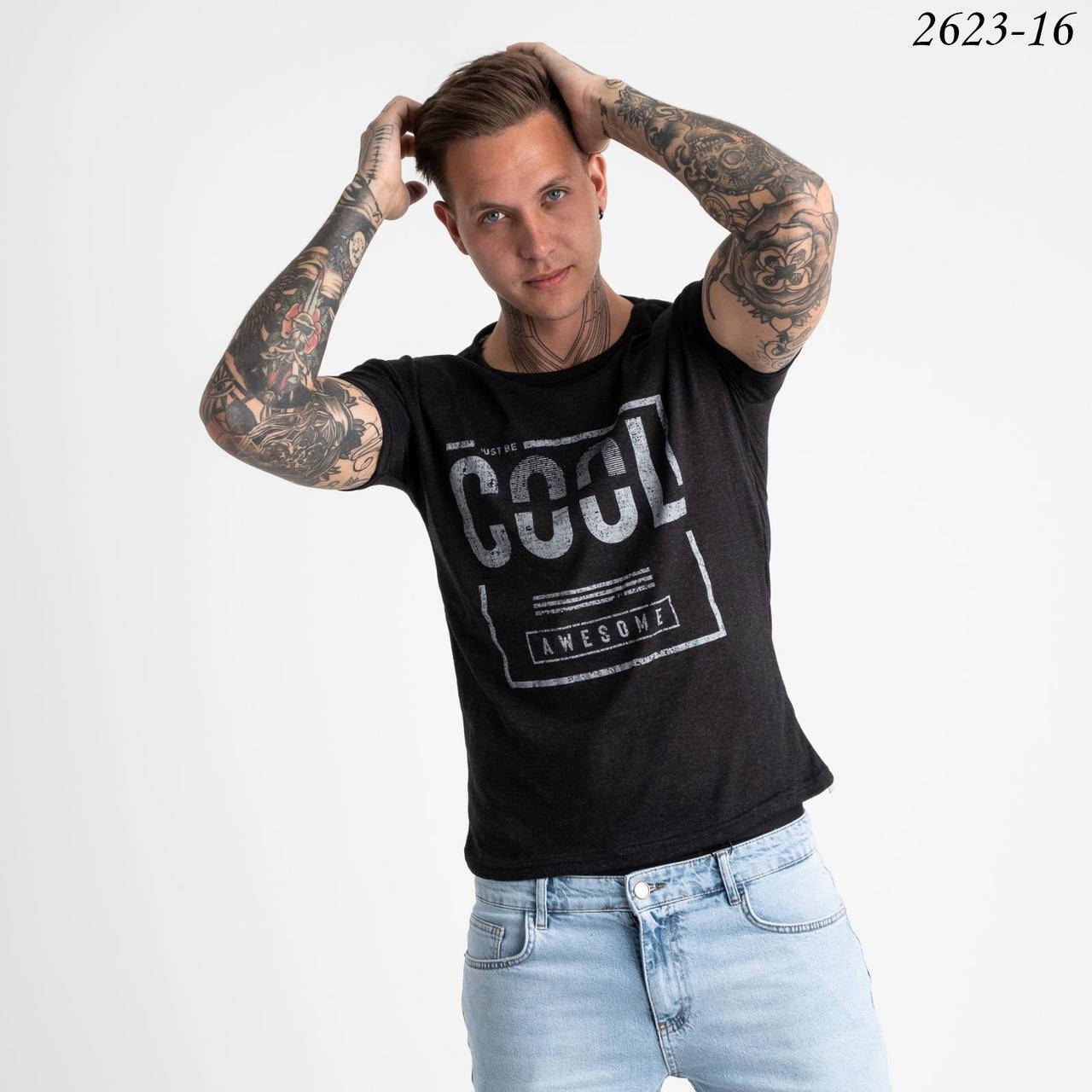 

Мужская футболка. Размеры : M,L,2XL маломерят на 1 размер