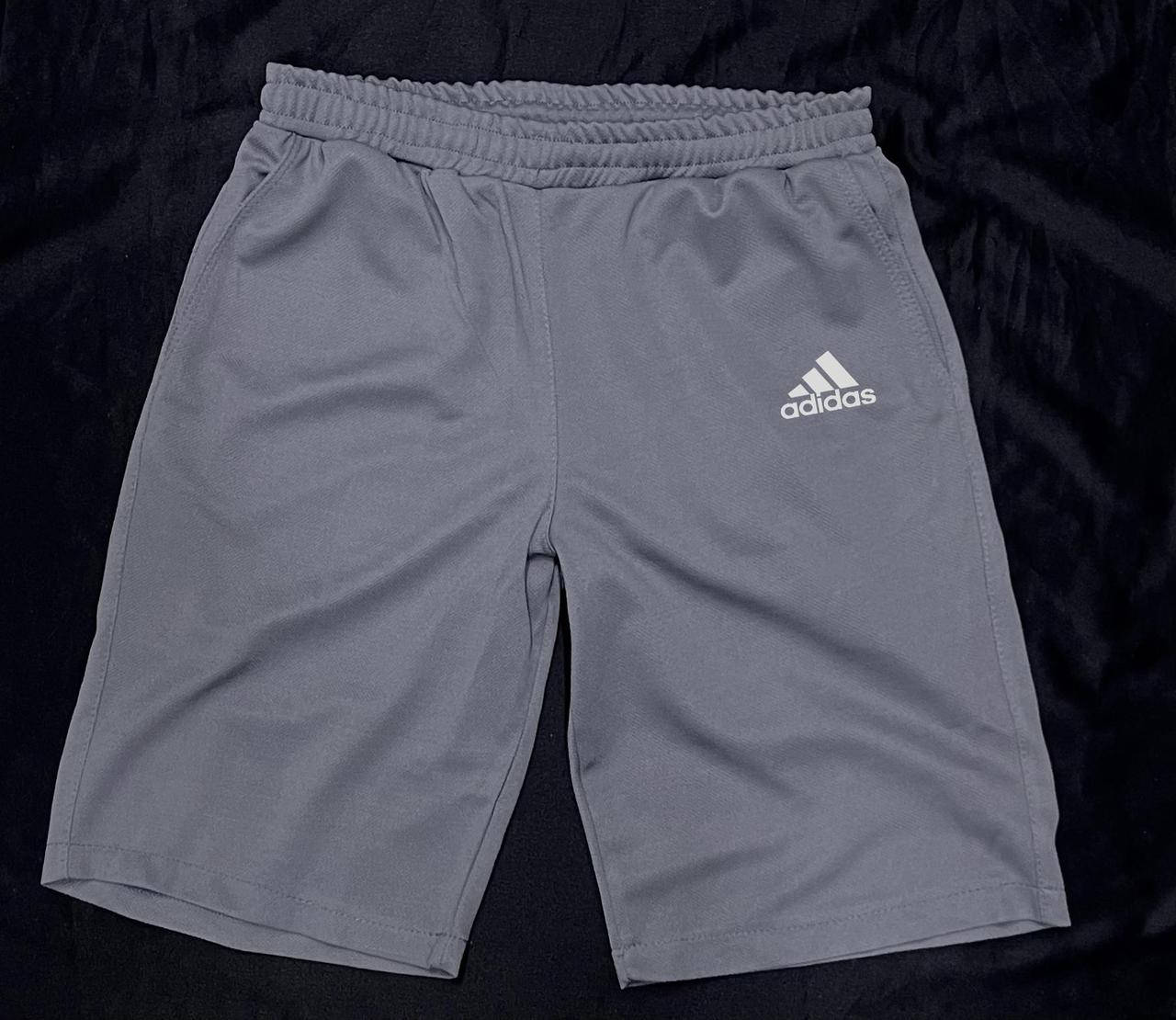 

Мужские спортивные шорты Adidas серые, Серый