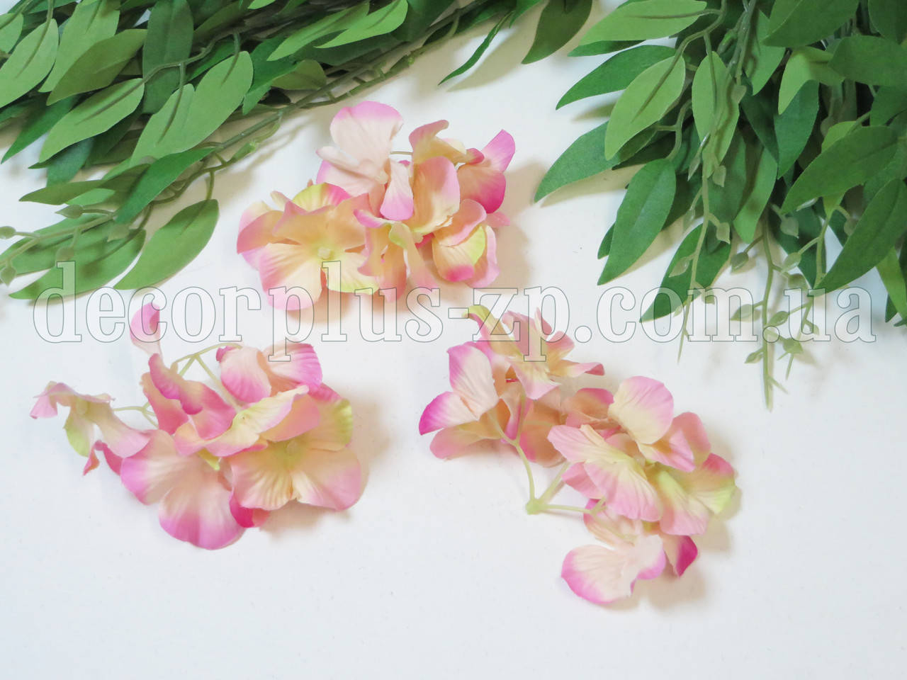 

Добавка - гортензия