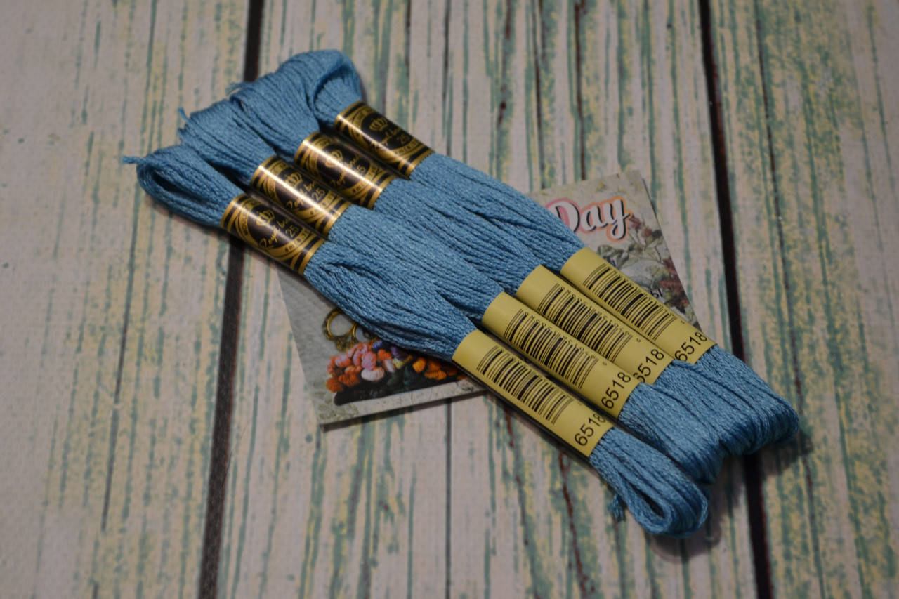 

Мулине Royal Broderie, цвет №518