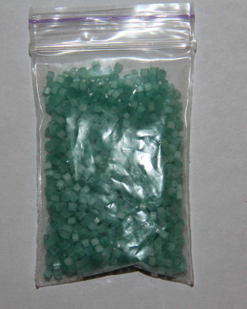 

Бисер, рубка, стеклярус, Япония. Упаковка 10 грамм. Арт. 35