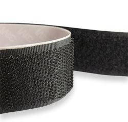 

Лента-липучка с клеевым слоем Velcro 25мм х1м, пара ЧЕРНАЯ, Черный