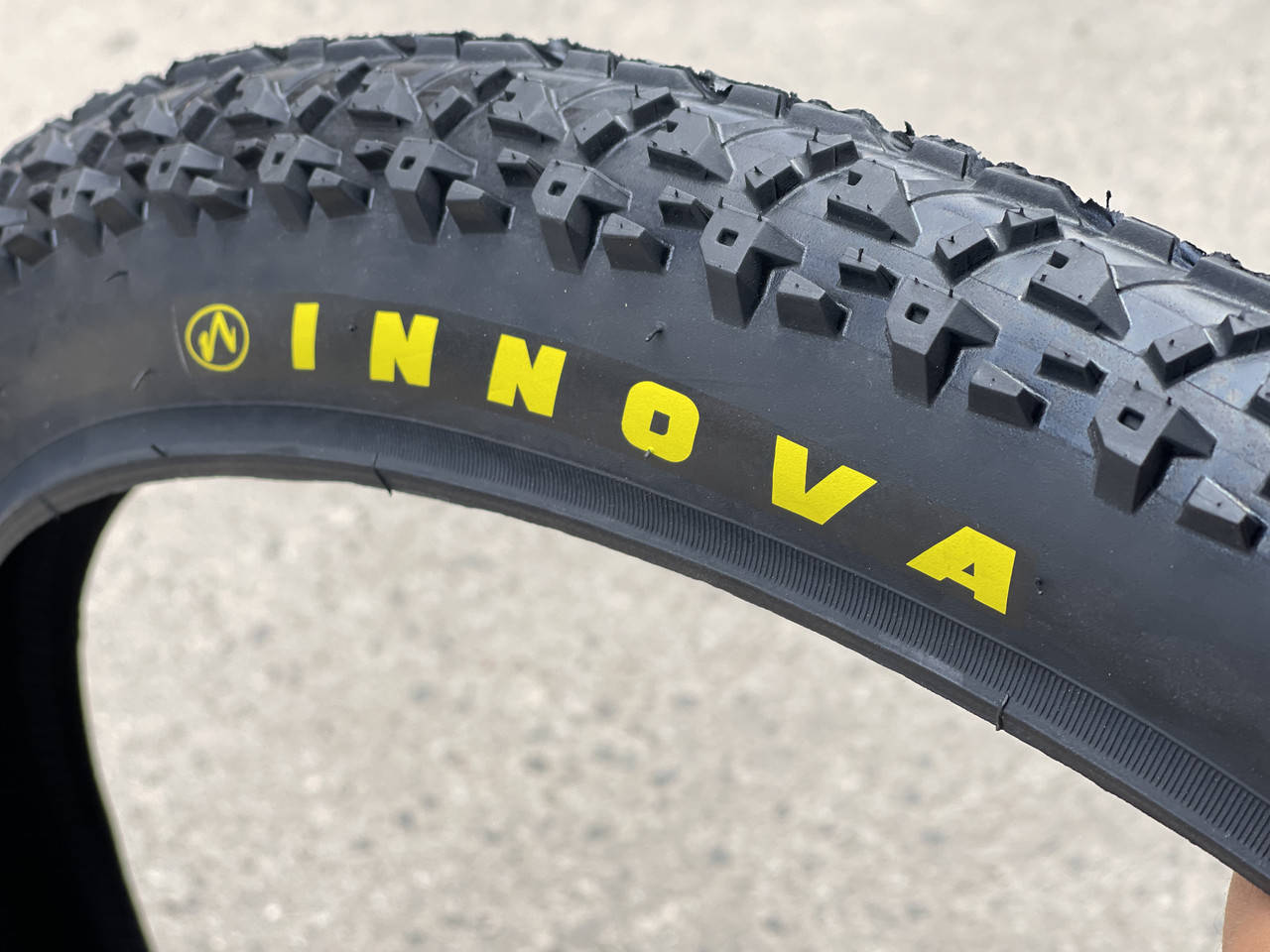 

Покрышка велосипедная 26х2,35 (59-559) INNOVA