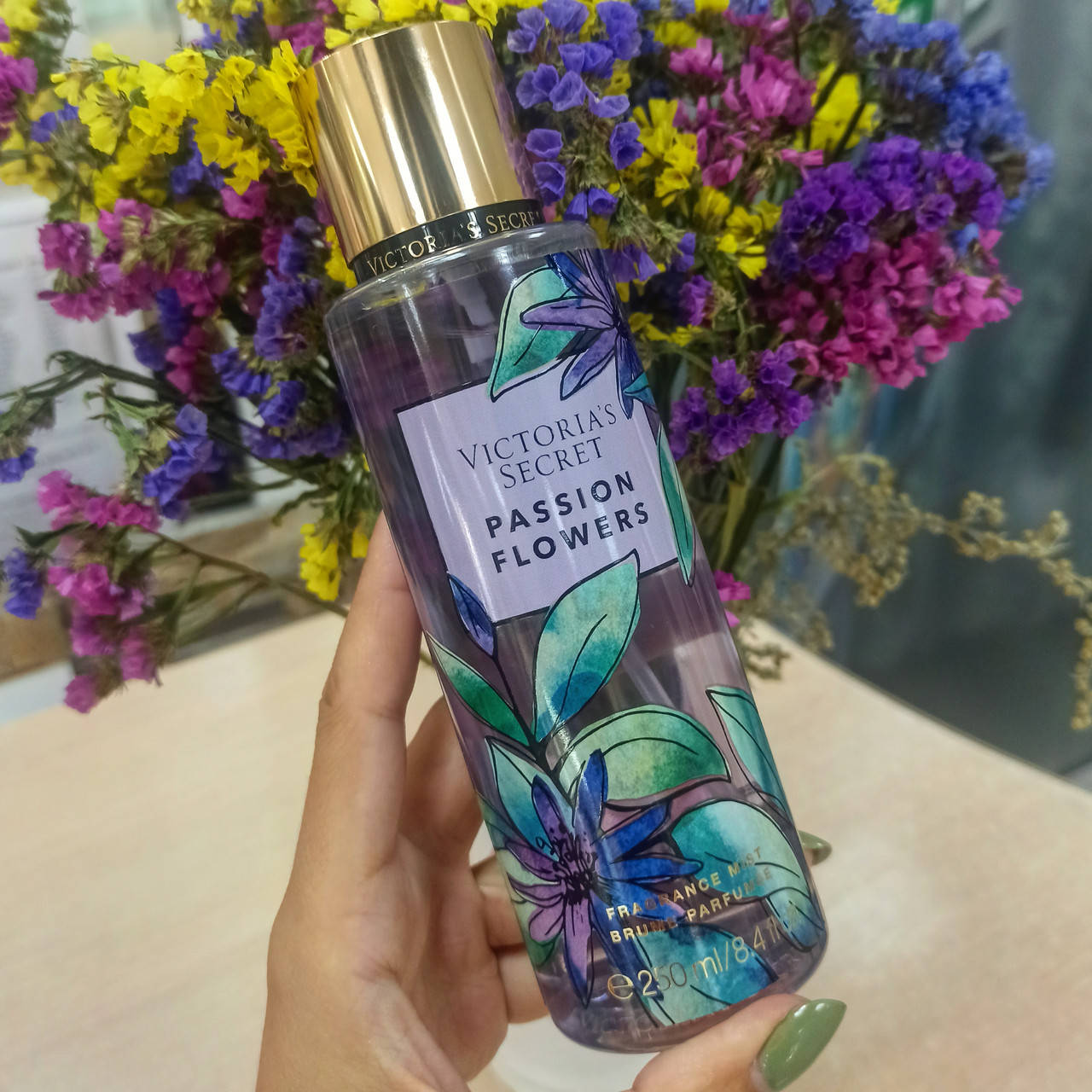 

Спрей для тіла Victoria's Secret Passion Flowers 250 мл