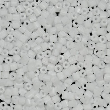 

Бисер Preciosa Рубка 31001 / 03050 размер 10 Белый 5 грамм