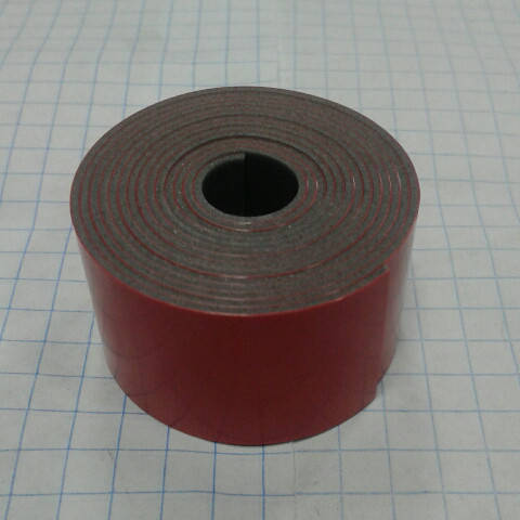 

Скотч двусторонний красный 1м на 20мм 3М