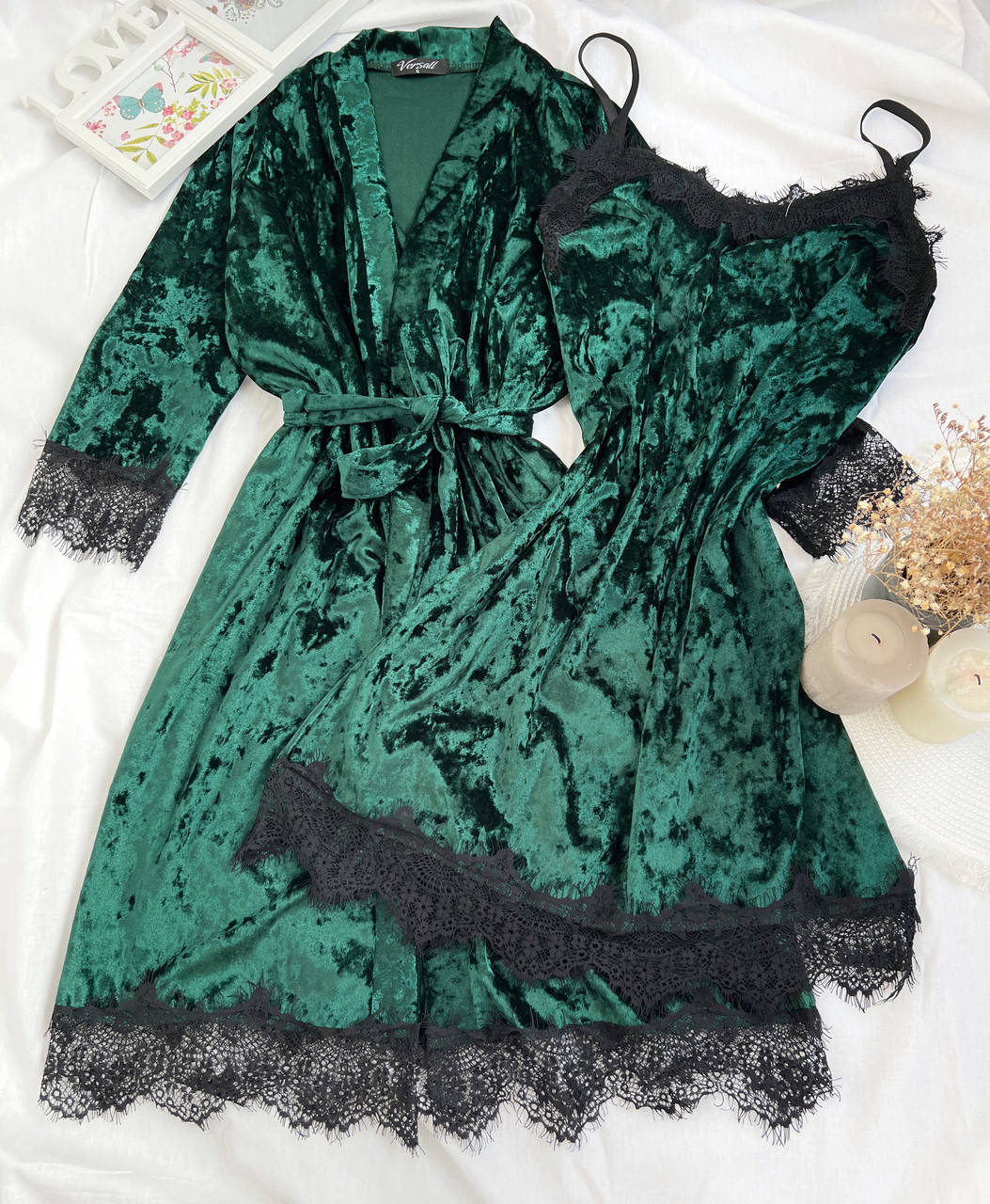 

Женский велюровый комплект халат и пеньюар S размер