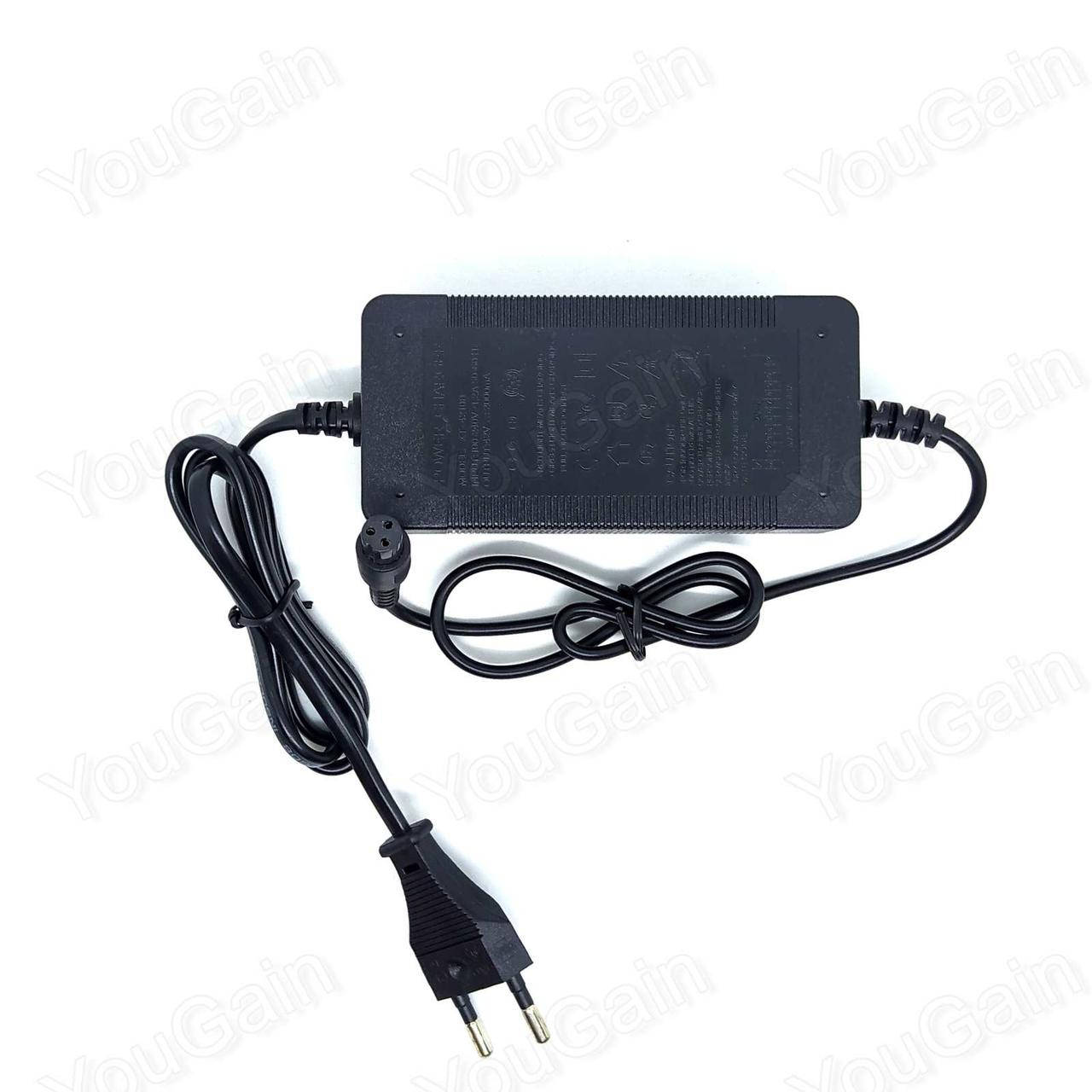 

Адаптер для зарядки гиробордов, гироскутеров 42В, 2А