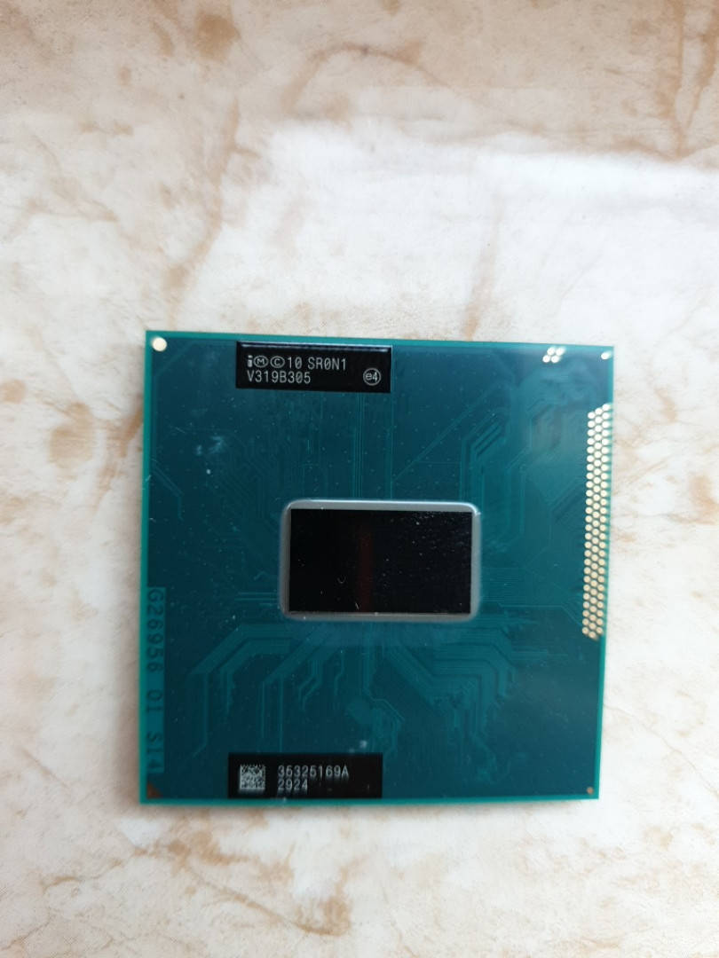 

Процесор Intel Core i3-3110M 3M 2,4GHz SR0N1 G2/rPGA988B