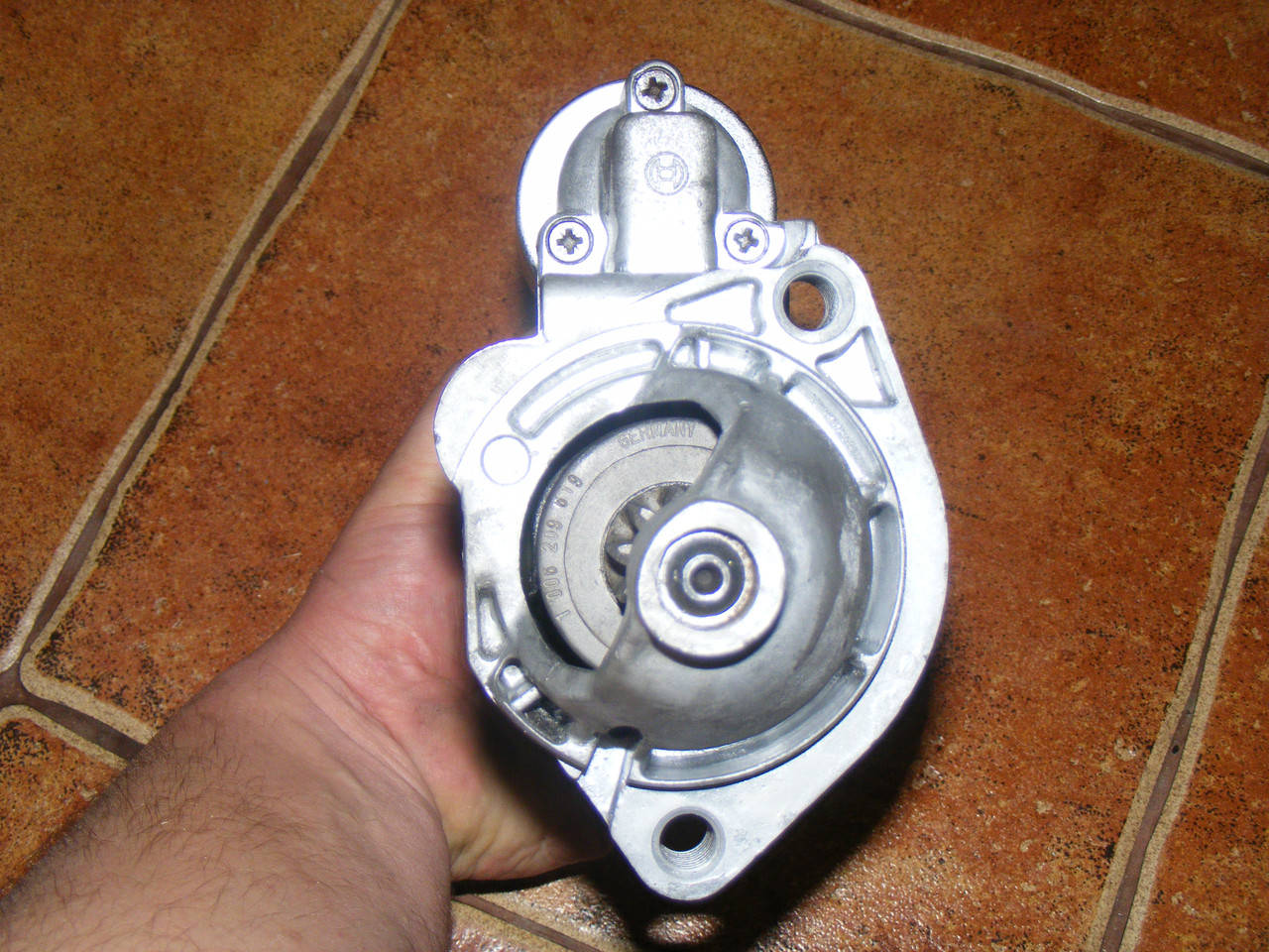 

Стартер VW Passat B5 1.9 Audi A4 80 1.6 TD TDi 0001110122 1005821478 D7R33 Valeo
