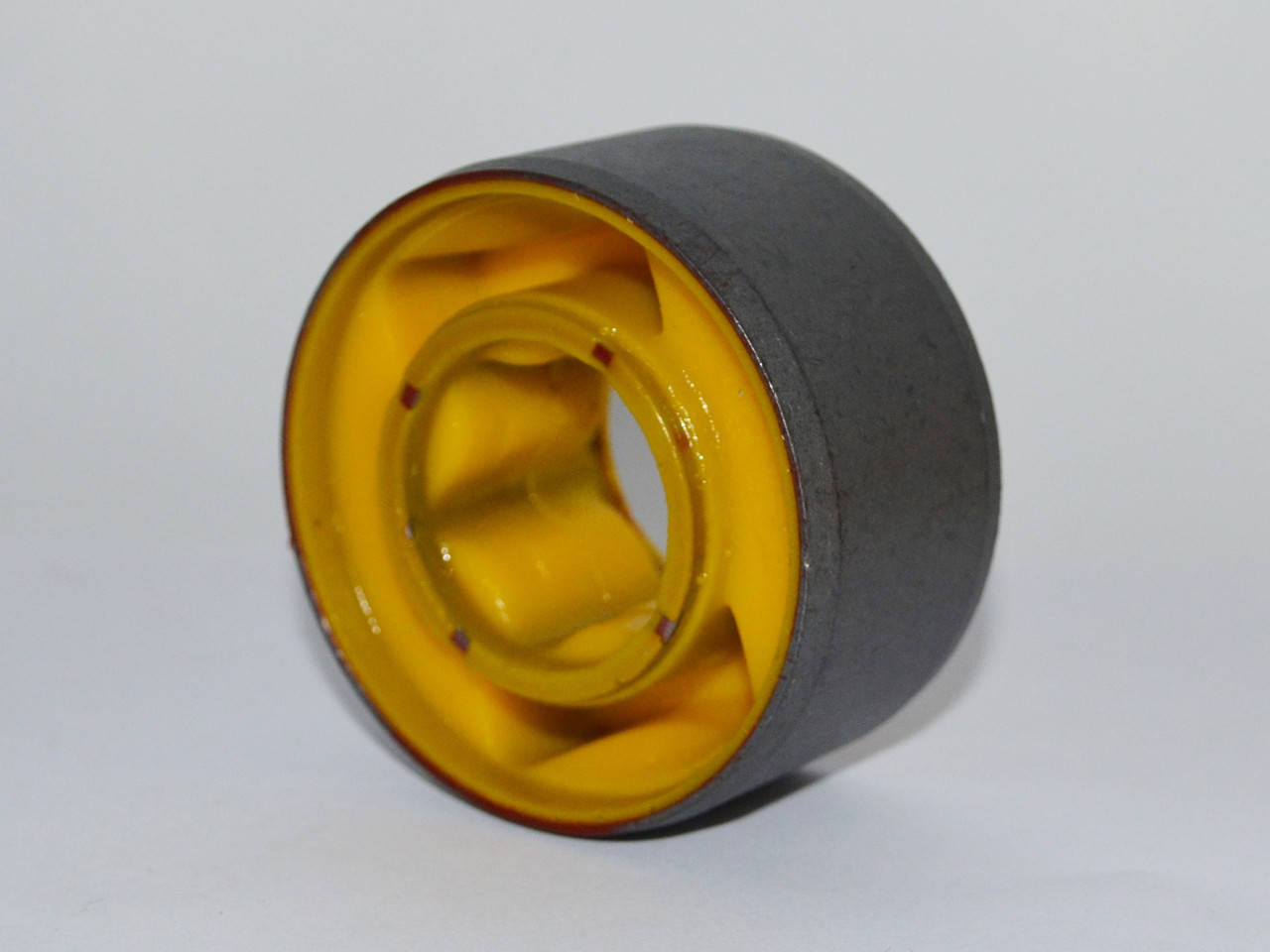 

Полиуретановый сайлентблок переднего нижнего рычага для Rover Rover 75 (RJ) (1998-2005)