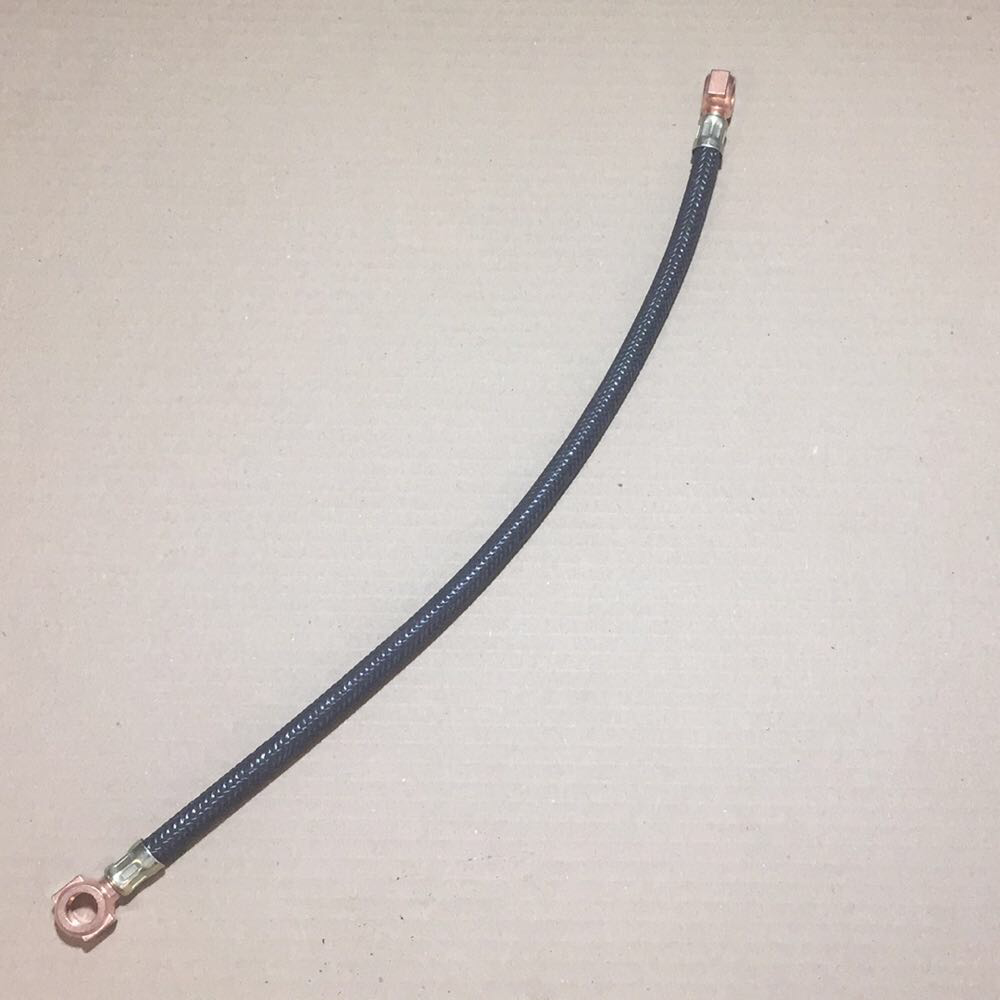 

Трубка топливная ТНВД отводящая ЯМЗ L=385 мм 236-1104334