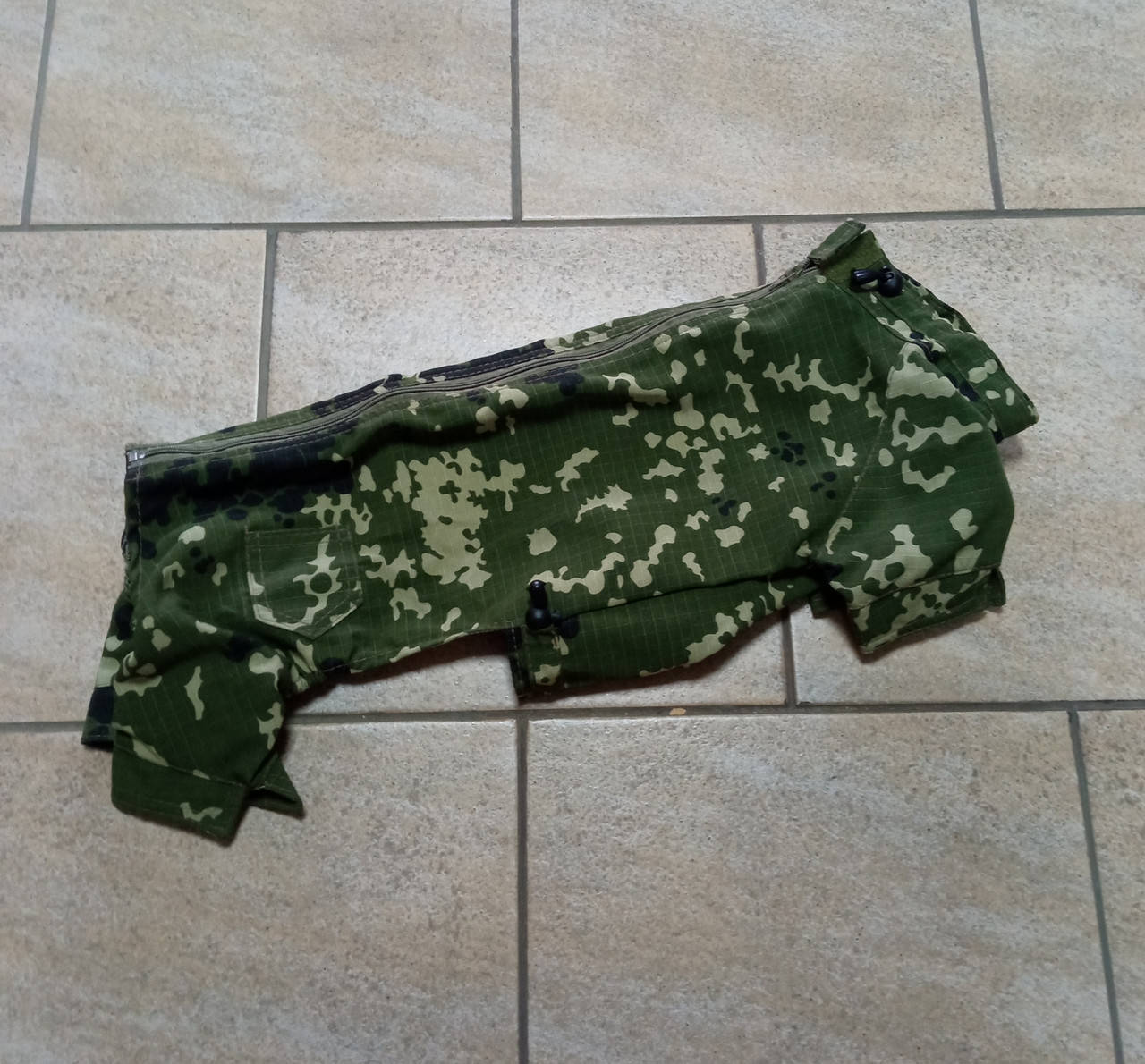 

Одежда для собак Камуфляжный комбинезон Такса