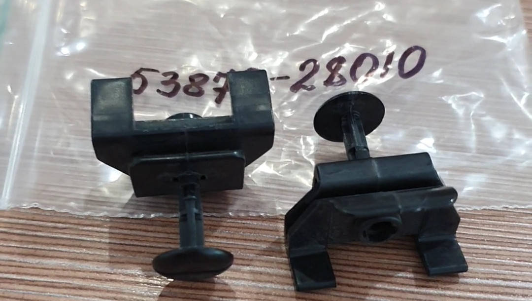 

Клипса подкрылка TOYOTA - 53879-28010